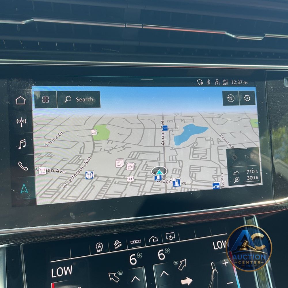 2022 Audi SQ8 Premium Plus