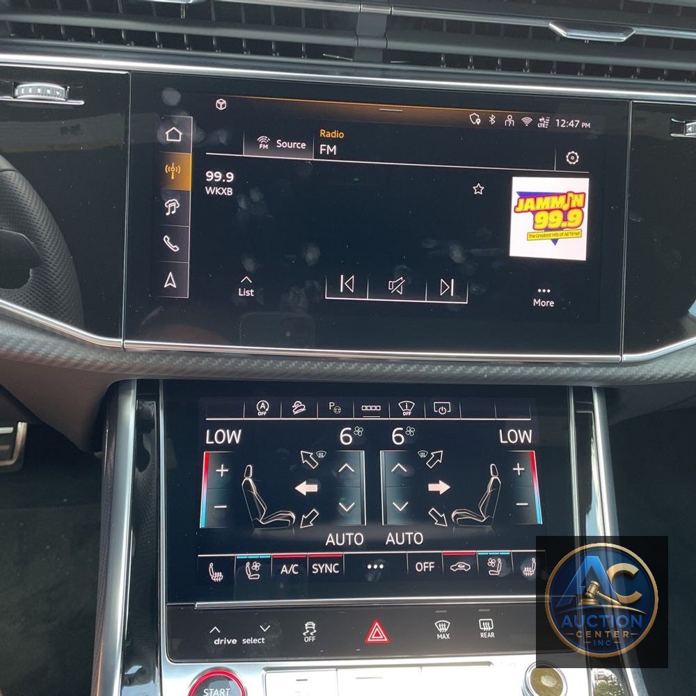 2025 Audi SQ8 Base