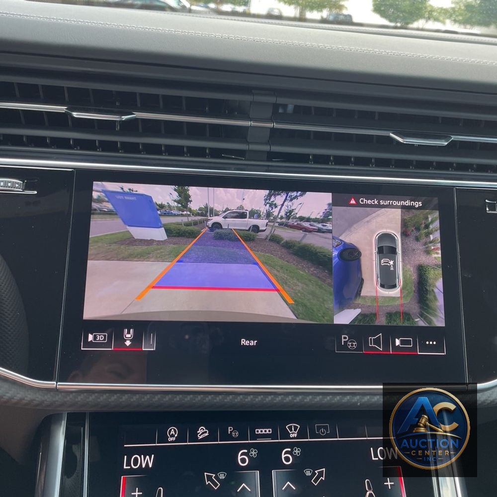 2025 Audi SQ8 Base