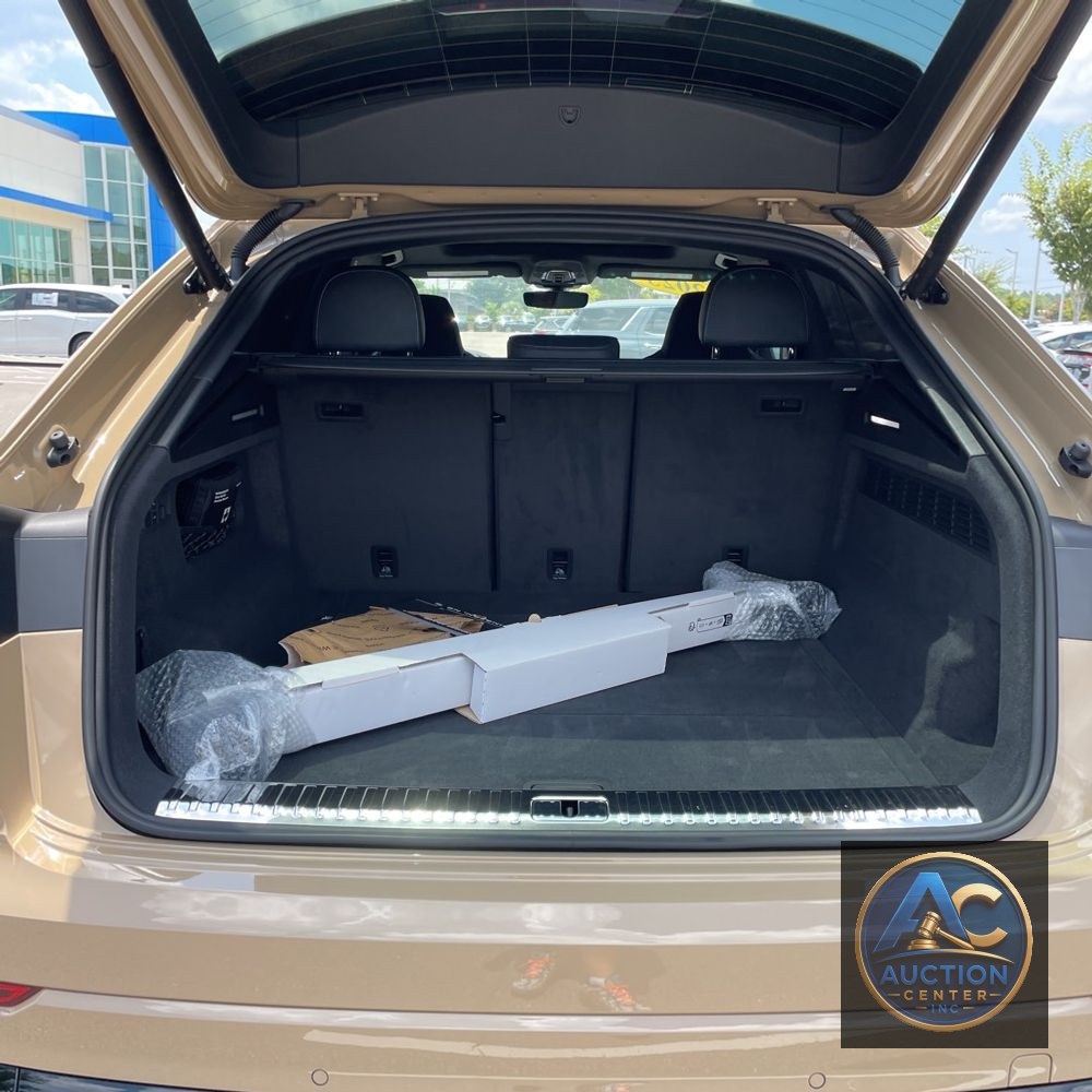 2025 Audi SQ8 Base