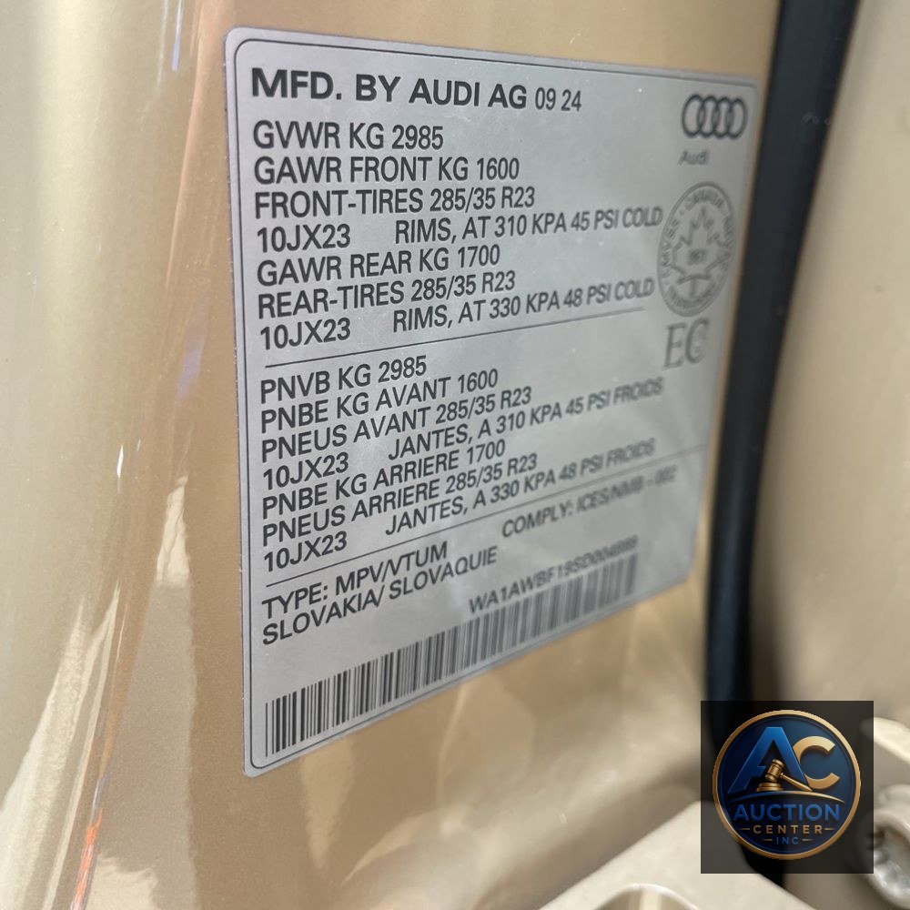 2025 Audi SQ8 Base