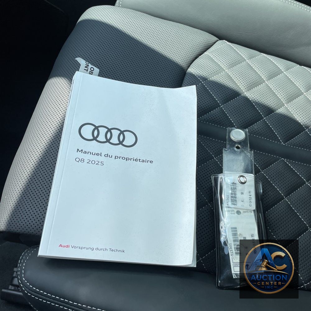 2025 Audi SQ8 Base