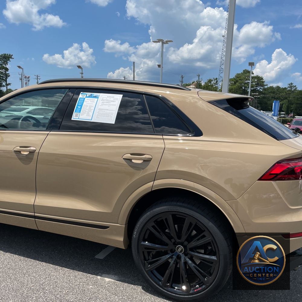 2025 Audi SQ8 Base