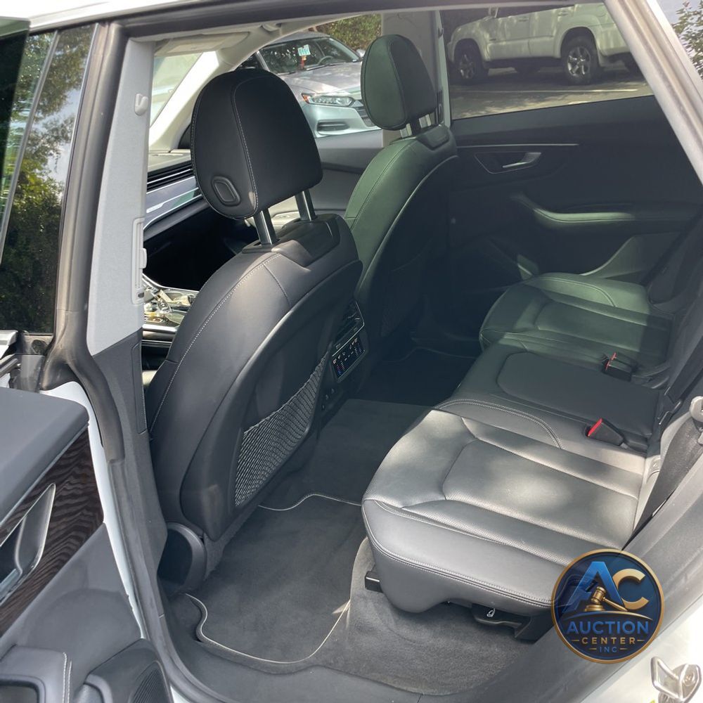 2023 Audi Q8 Premium Plus 55 TFSI