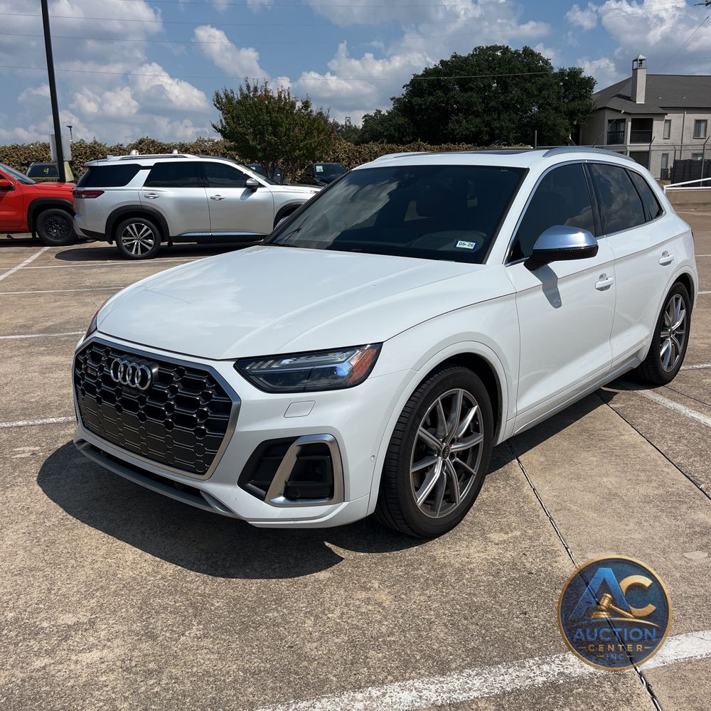 2024 Audi SQ5 Prestige