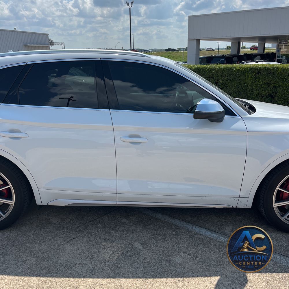 2024 Audi SQ5 Prestige