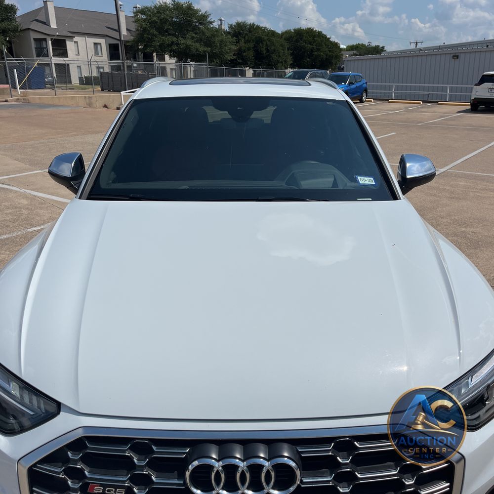 2024 Audi SQ5 Prestige