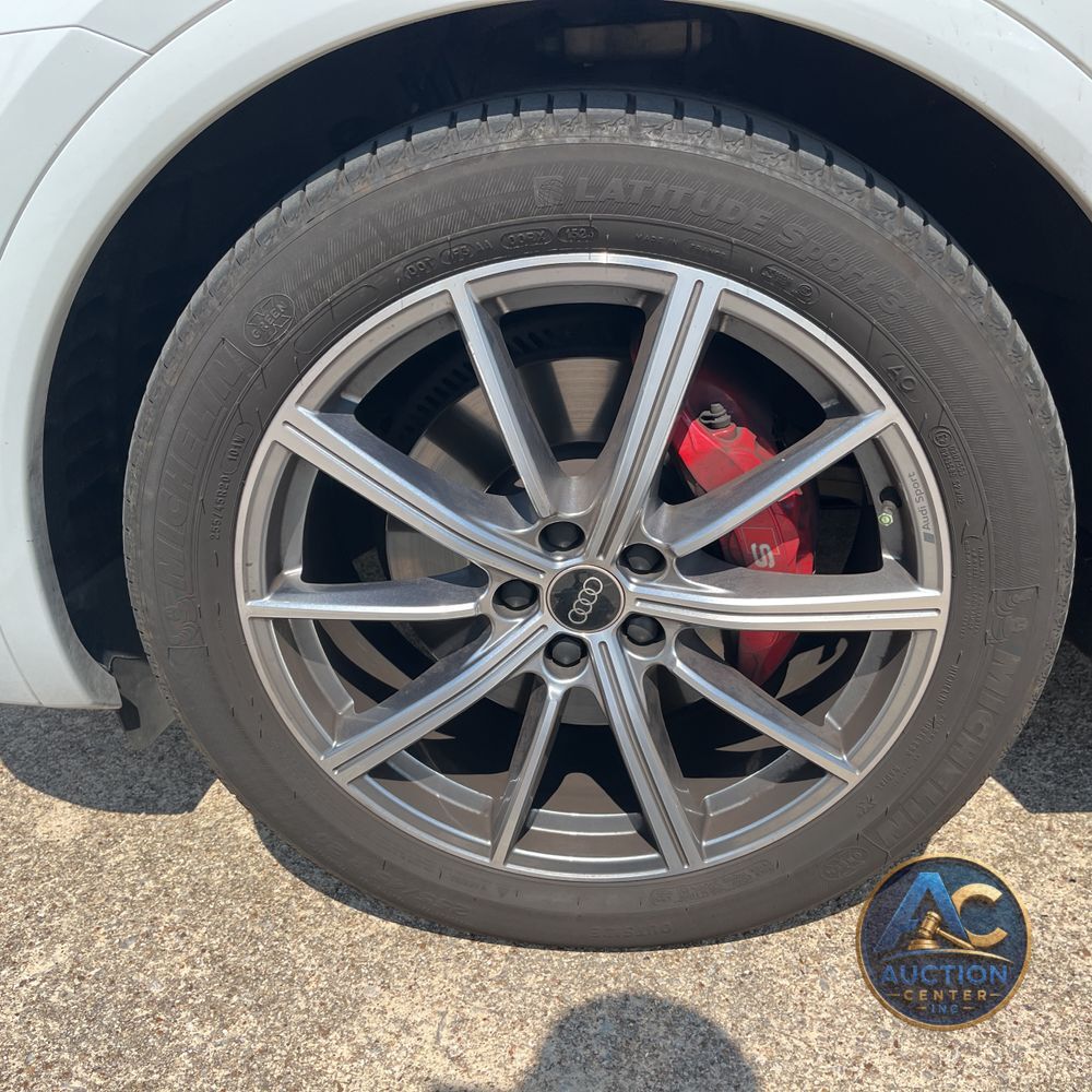 2024 Audi SQ5 Prestige