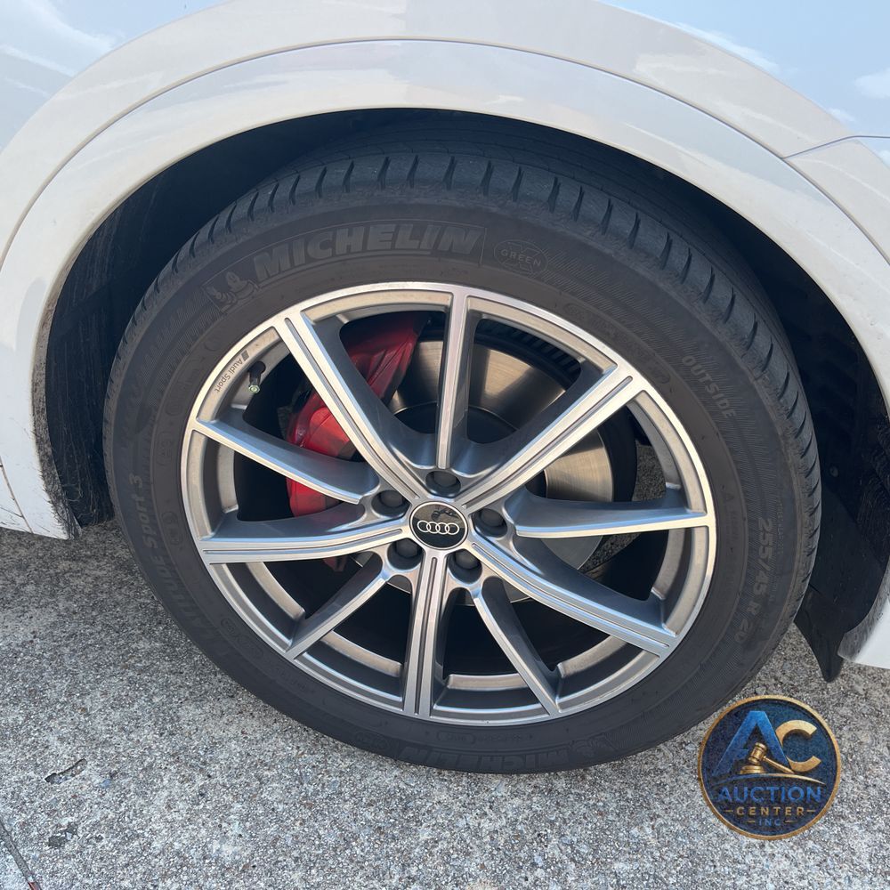 2024 Audi SQ5 Prestige