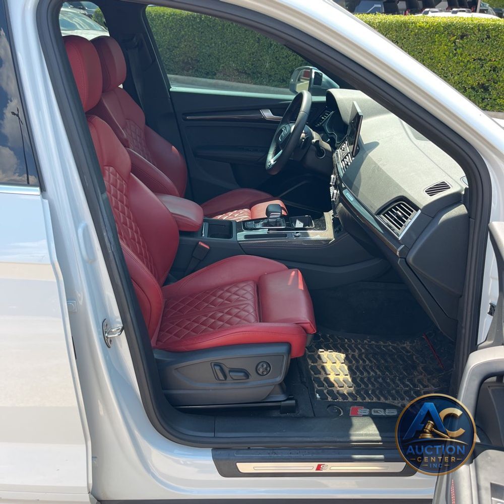 2024 Audi SQ5 Prestige