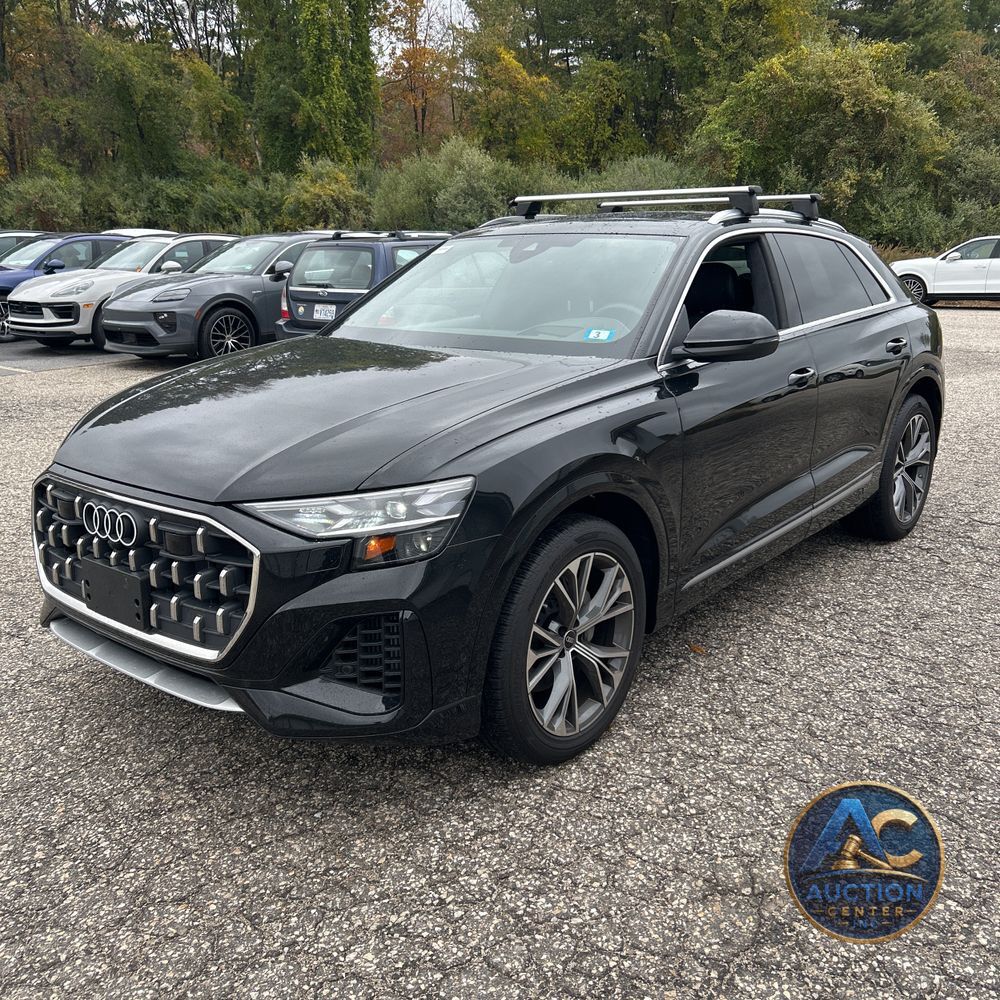 2024 Audi Q8 Prestige 55