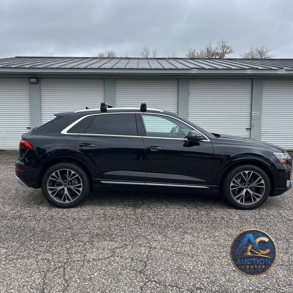 2024 Audi Q8 Prestige 55