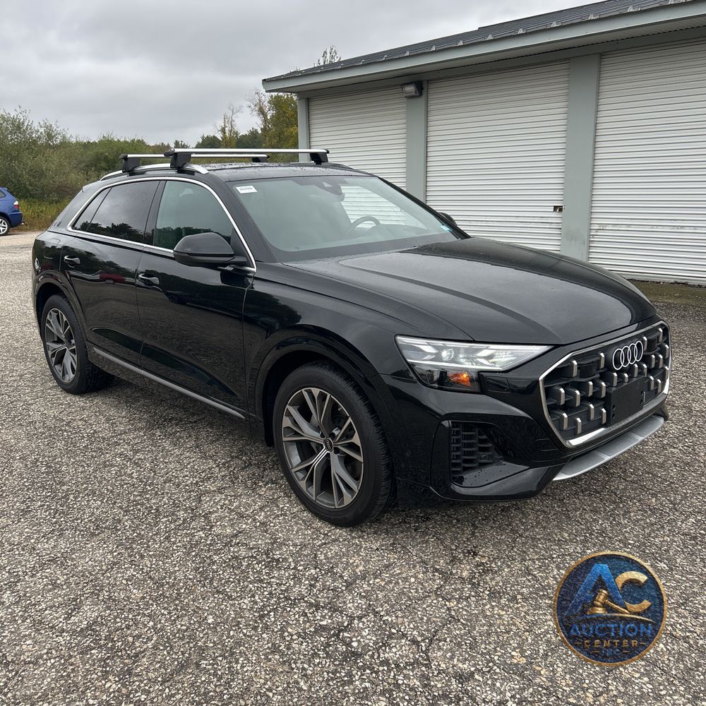 2024 Audi Q8 Prestige 55