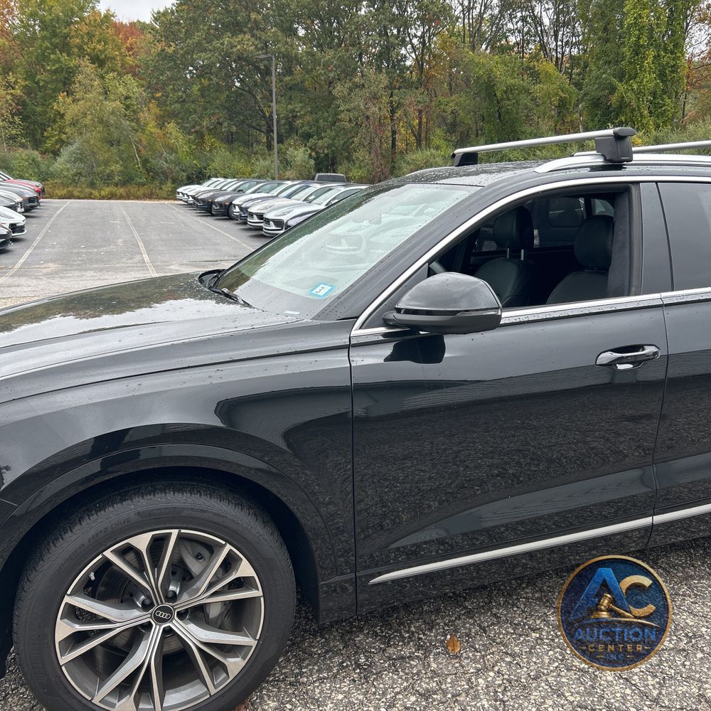 2024 Audi Q8 Prestige 55