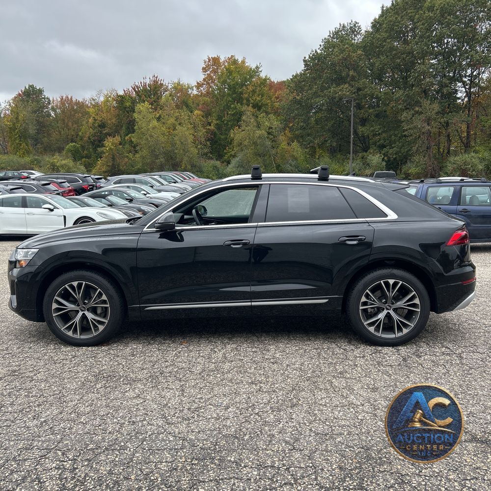 2024 Audi Q8 Prestige 55