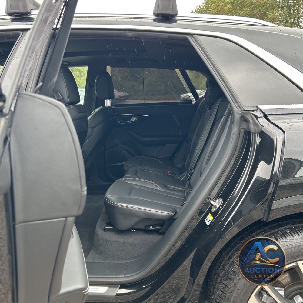 2024 Audi Q8 Prestige 55