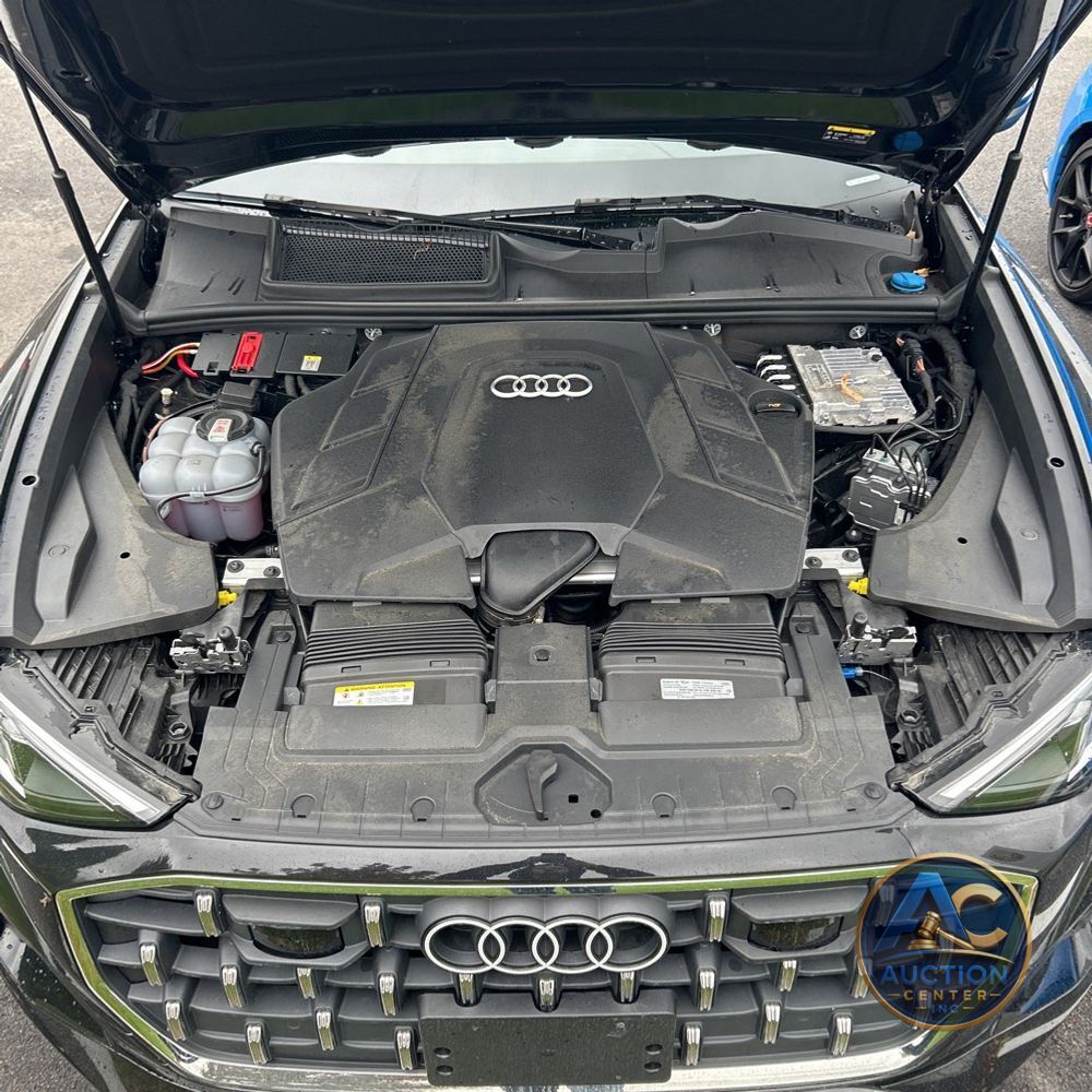 2024 Audi Q8 Prestige 55