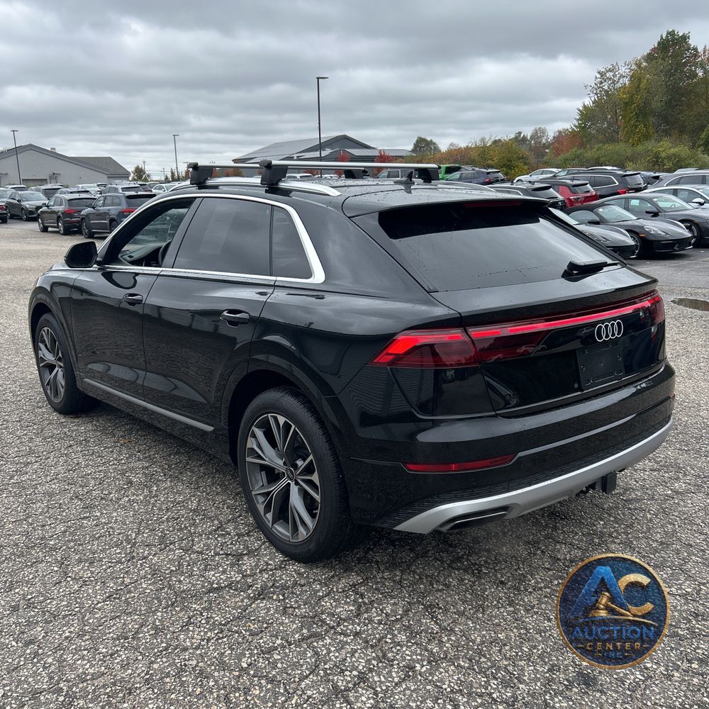 2024 Audi Q8 Prestige 55