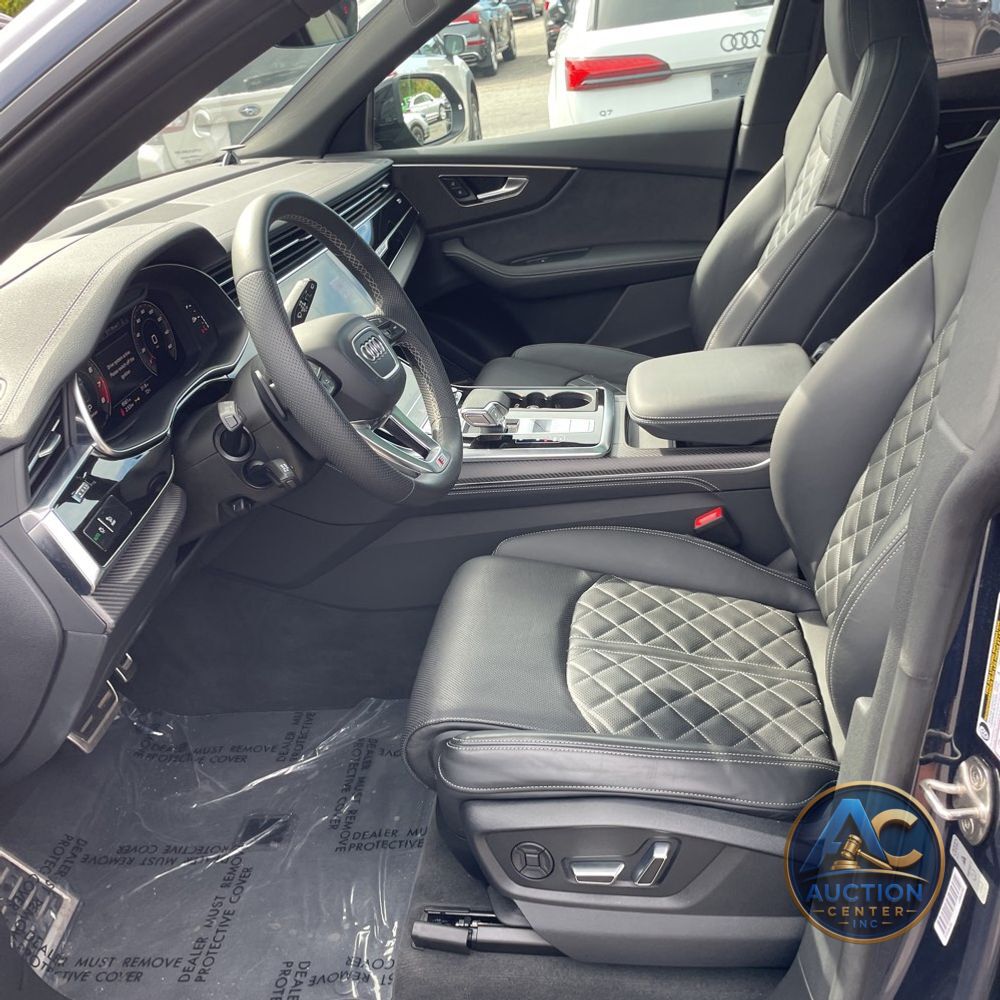 2024 Audi SQ8 Prestige