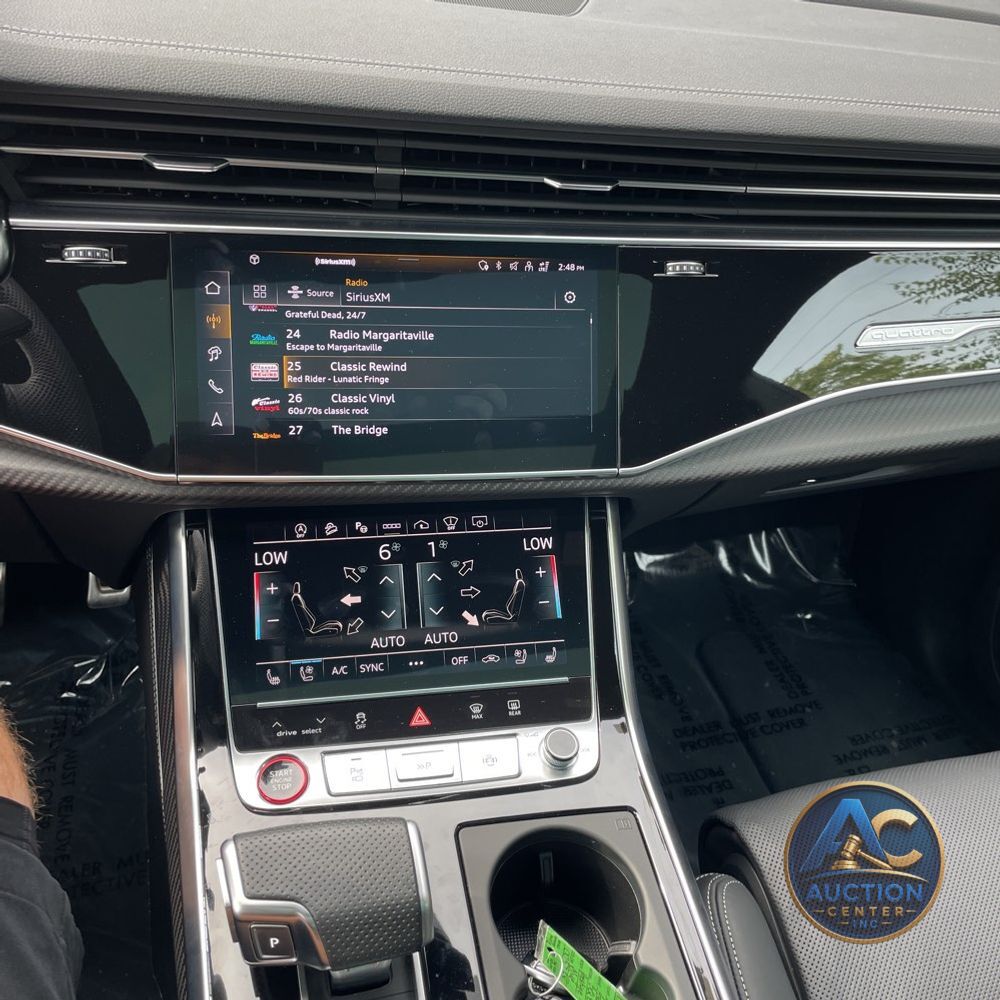 2024 Audi SQ8 Prestige