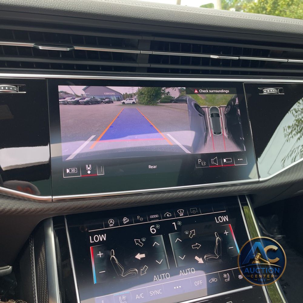 2024 Audi SQ8 Prestige