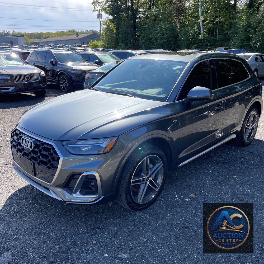 2025 Audi Q5 S-Line Prem+ 55 PHEV