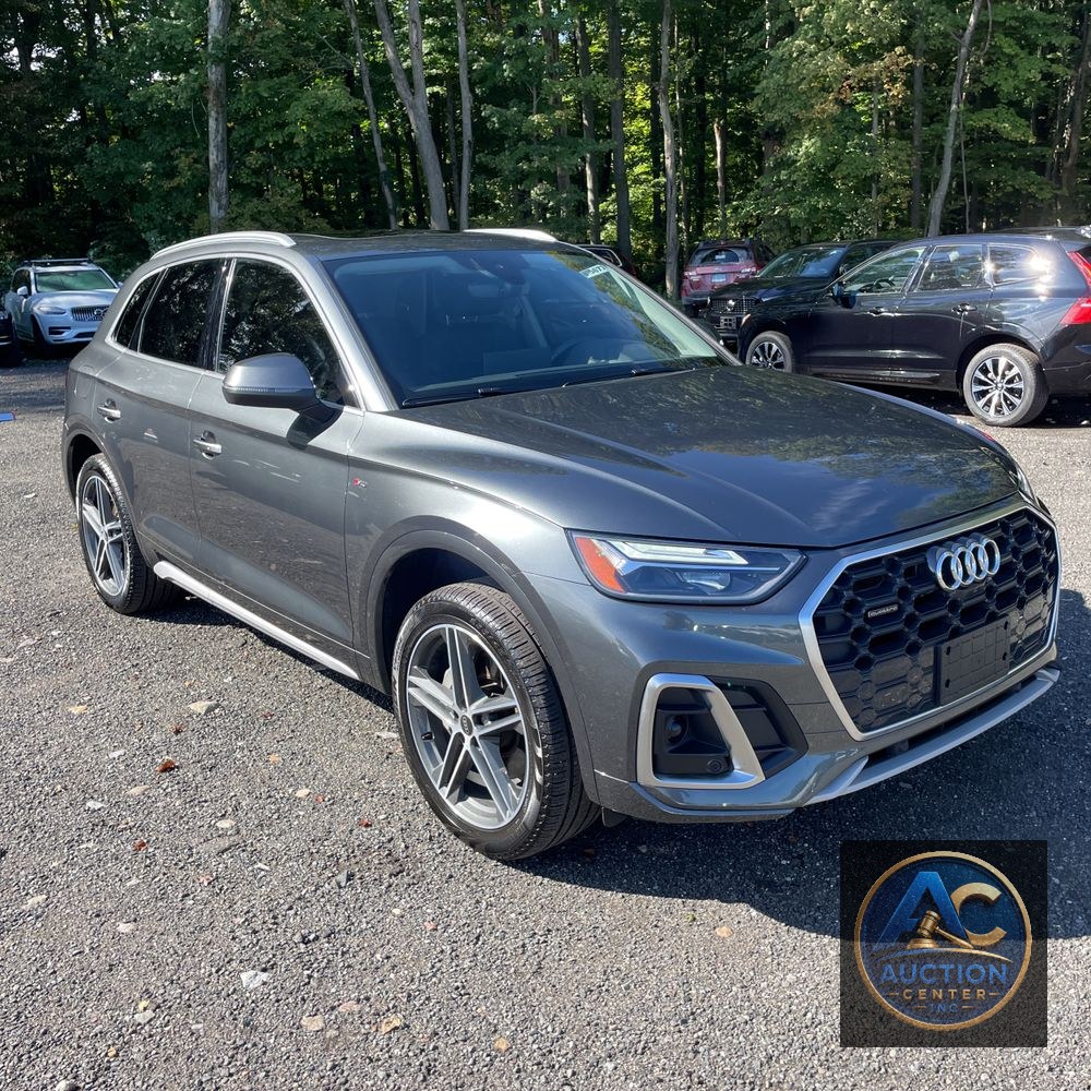 2025 Audi Q5 S-Line Prem+ 55 PHEV