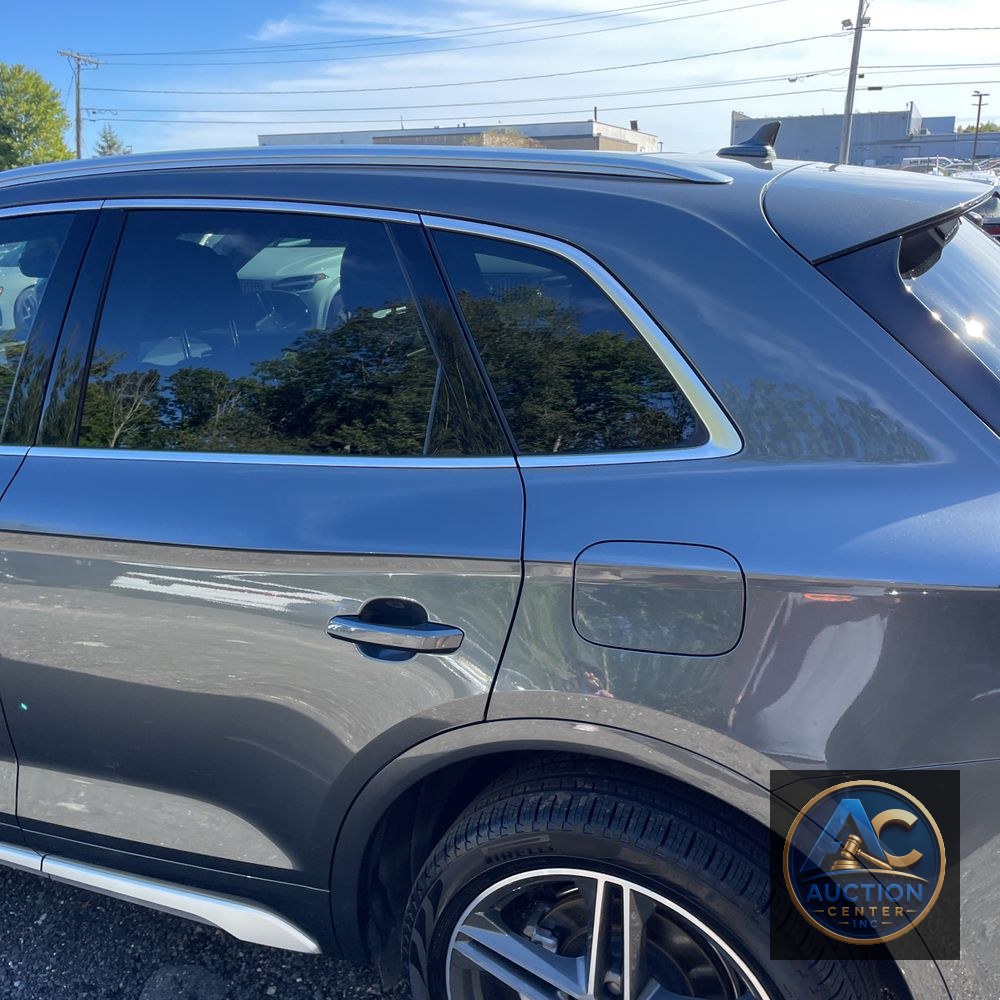 2025 Audi Q5 S-Line Prem+ 55 PHEV