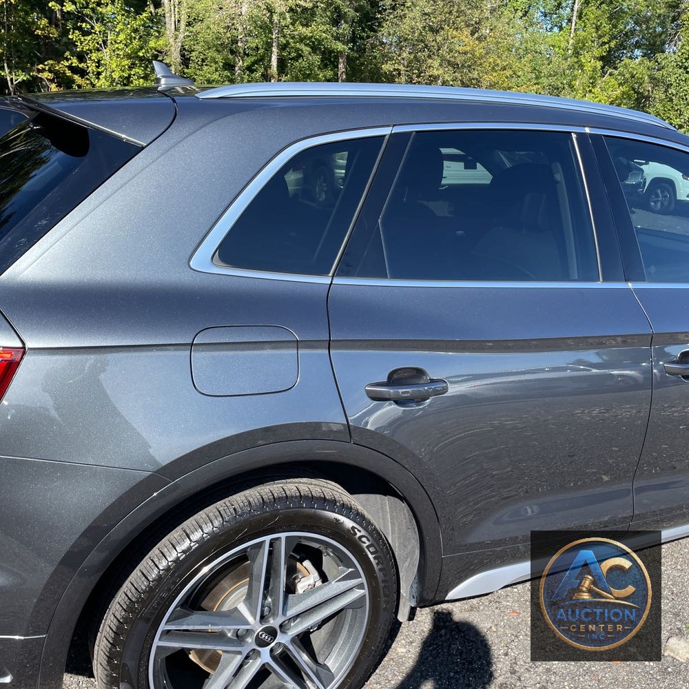 2025 Audi Q5 S-Line Prem+ 55 PHEV