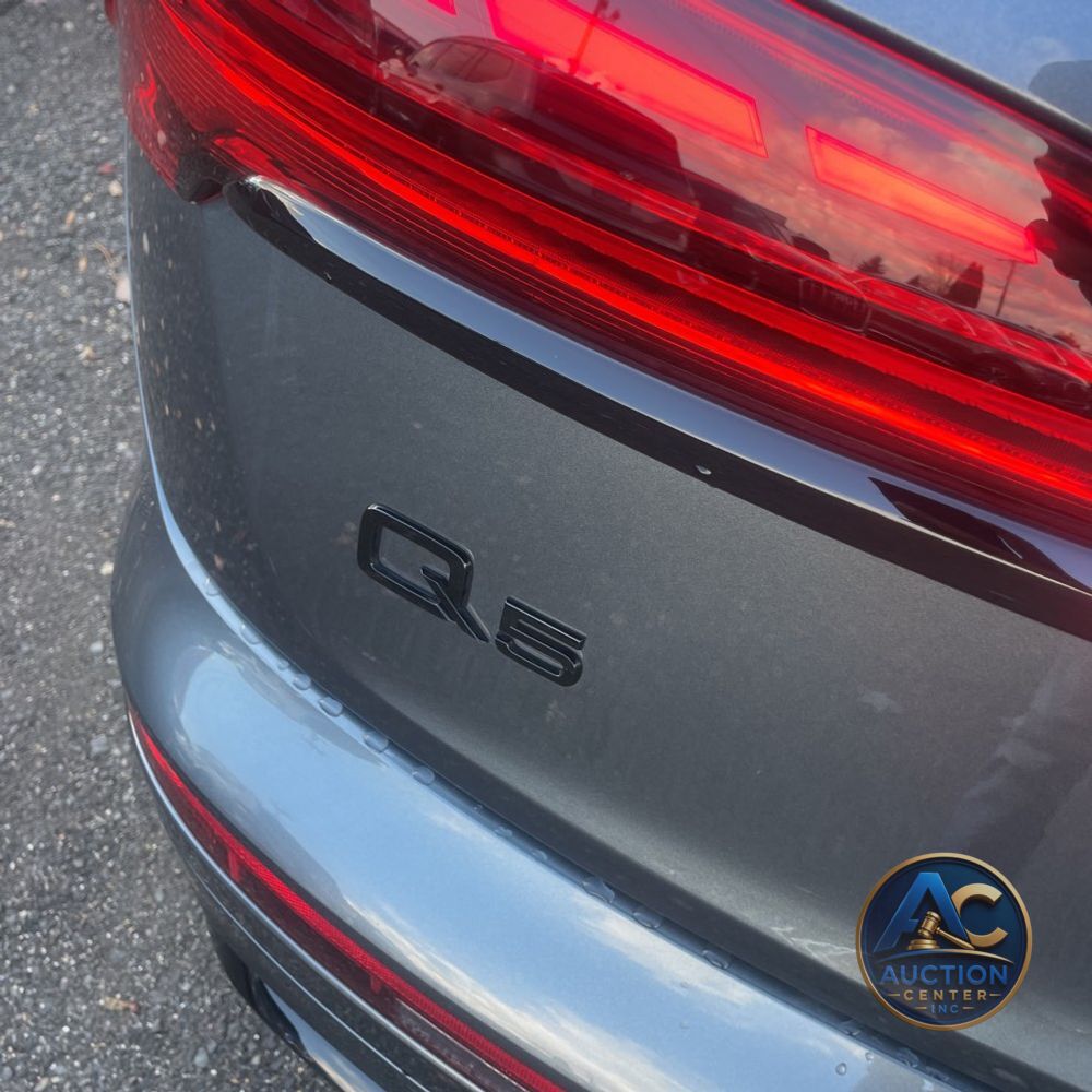 2025 Audi Q5 S-Line Prem+ 55 PHEV