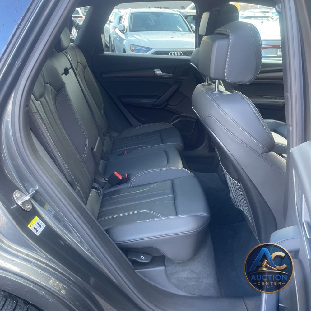 2025 Audi Q5 S-Line Prem+ 55 PHEV