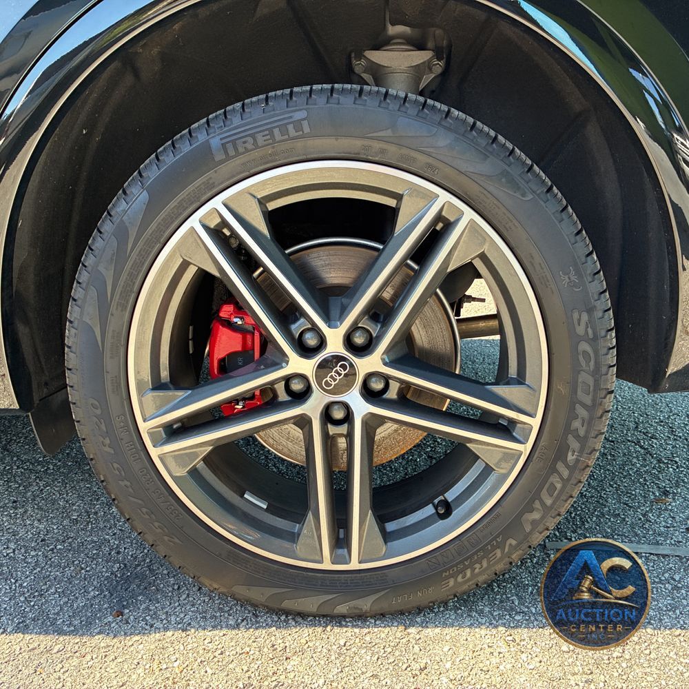 2025 Audi Q5 S-Line Prem+ 55 PHEV