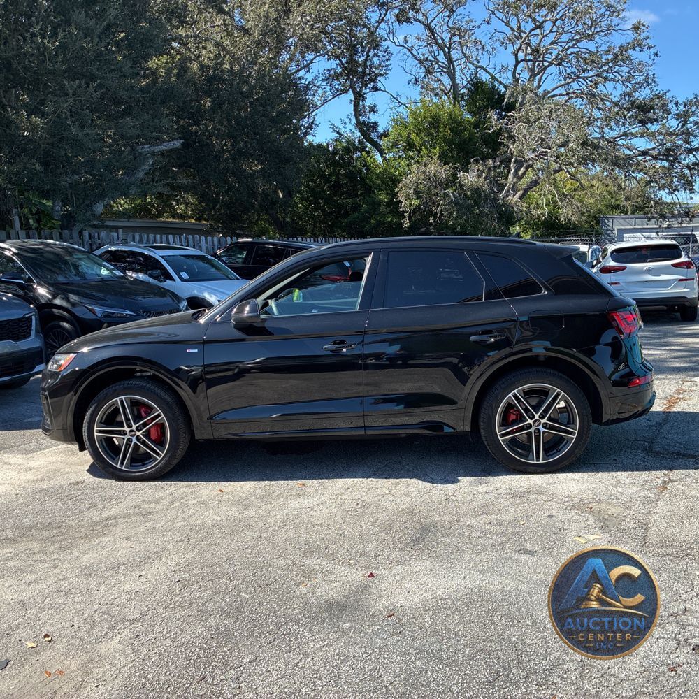 2025 Audi Q5 S-Line Prem+ 55 PHEV