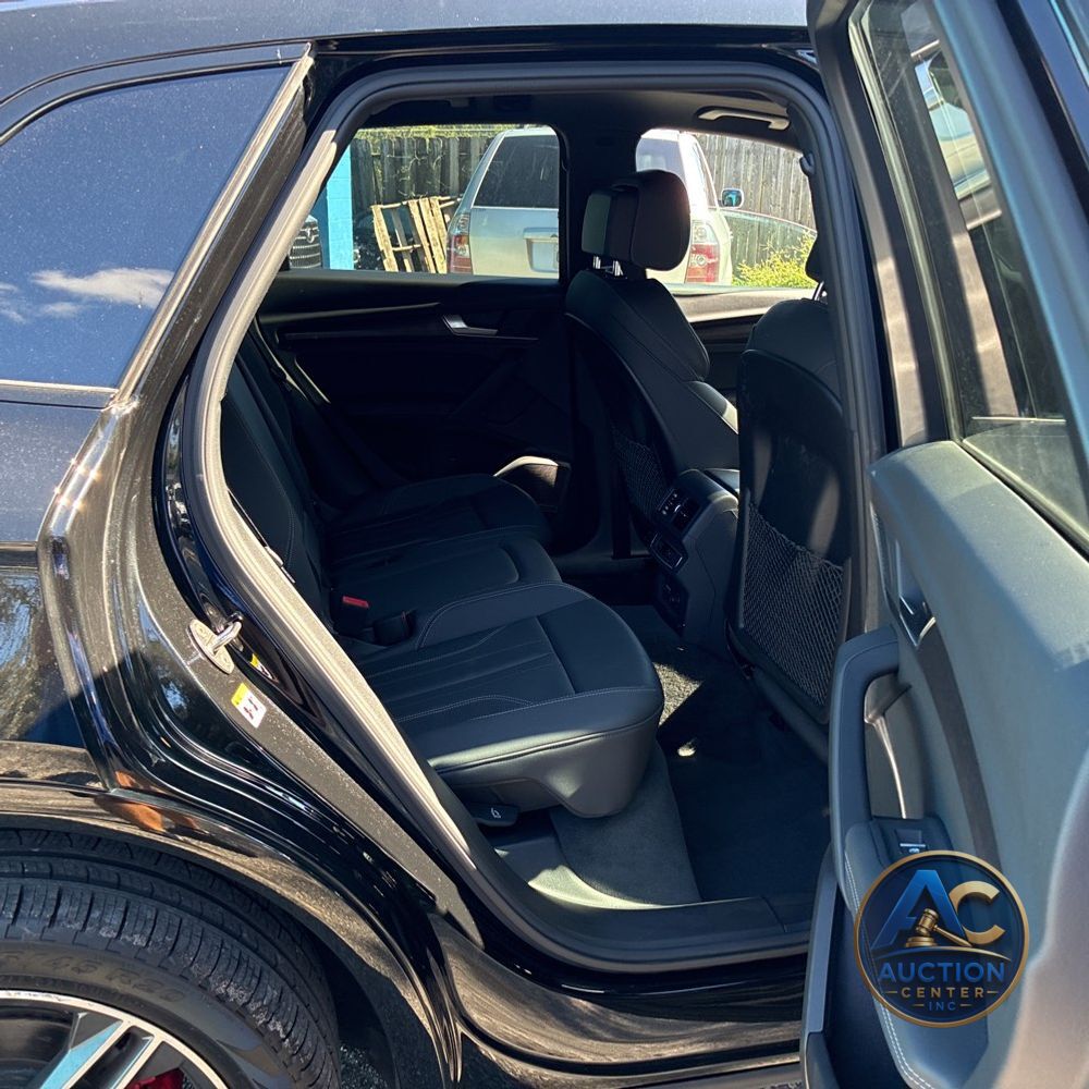 2025 Audi Q5 S-Line Prem+ 55 PHEV