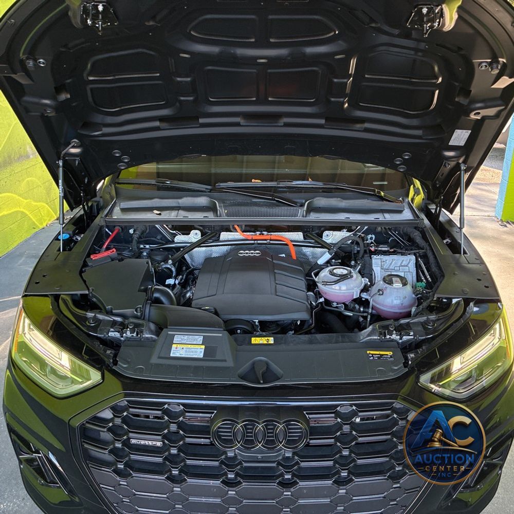 2025 Audi Q5 S-Line Prem+ 55 PHEV