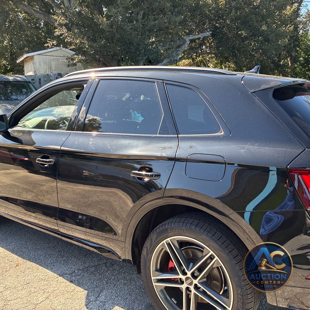 2025 Audi Q5 S-Line Prem+ 55 PHEV