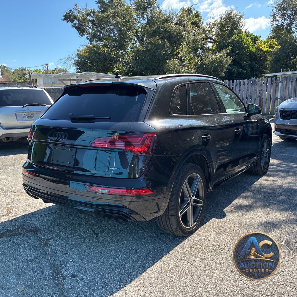 2025 Audi Q5 S-Line Prem+ 55 PHEV
