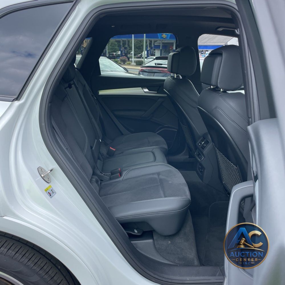 2024 Audi Q5 S-Line Prem+ 55 PHEV