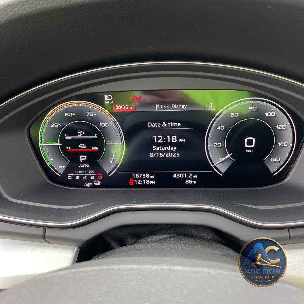 2024 Audi Q5 S-Line Prem+ 55 PHEV