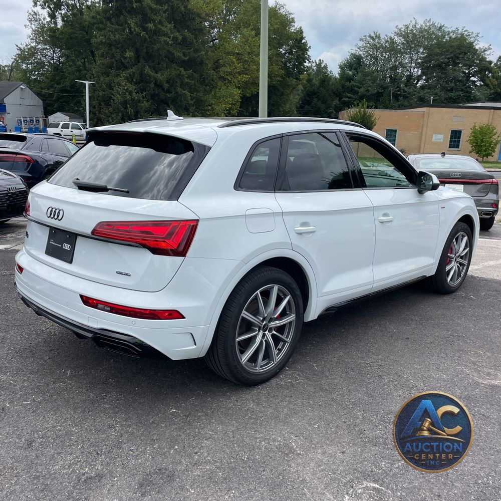 2024 Audi Q5 S-Line Prem+ 55 PHEV