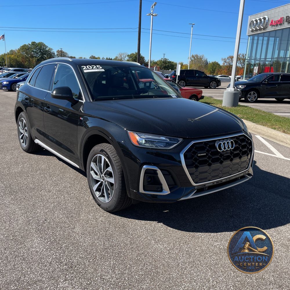 2025 Audi Q5 S-Line Prem+ 45