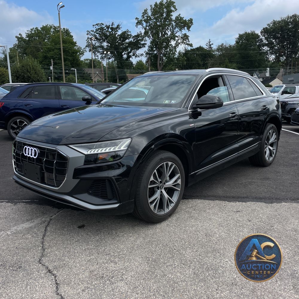 2023 Audi Q8 Premium Plus 55 TFSI