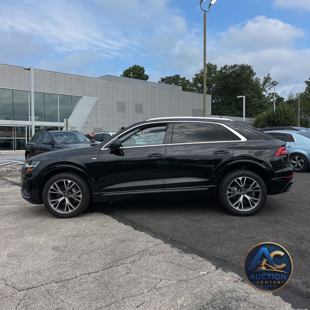 2023 Audi Q8 Premium Plus 55 TFSI