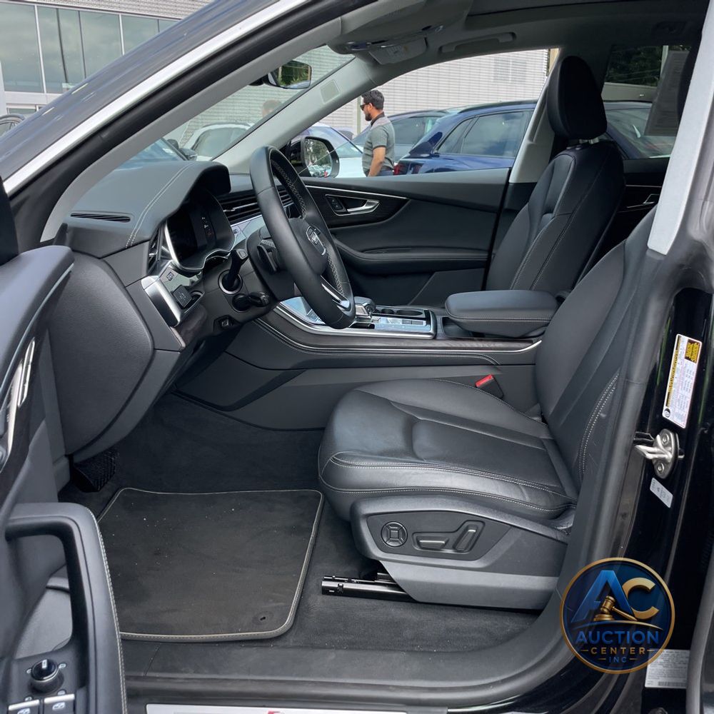 2023 Audi Q8 Premium Plus 55 TFSI