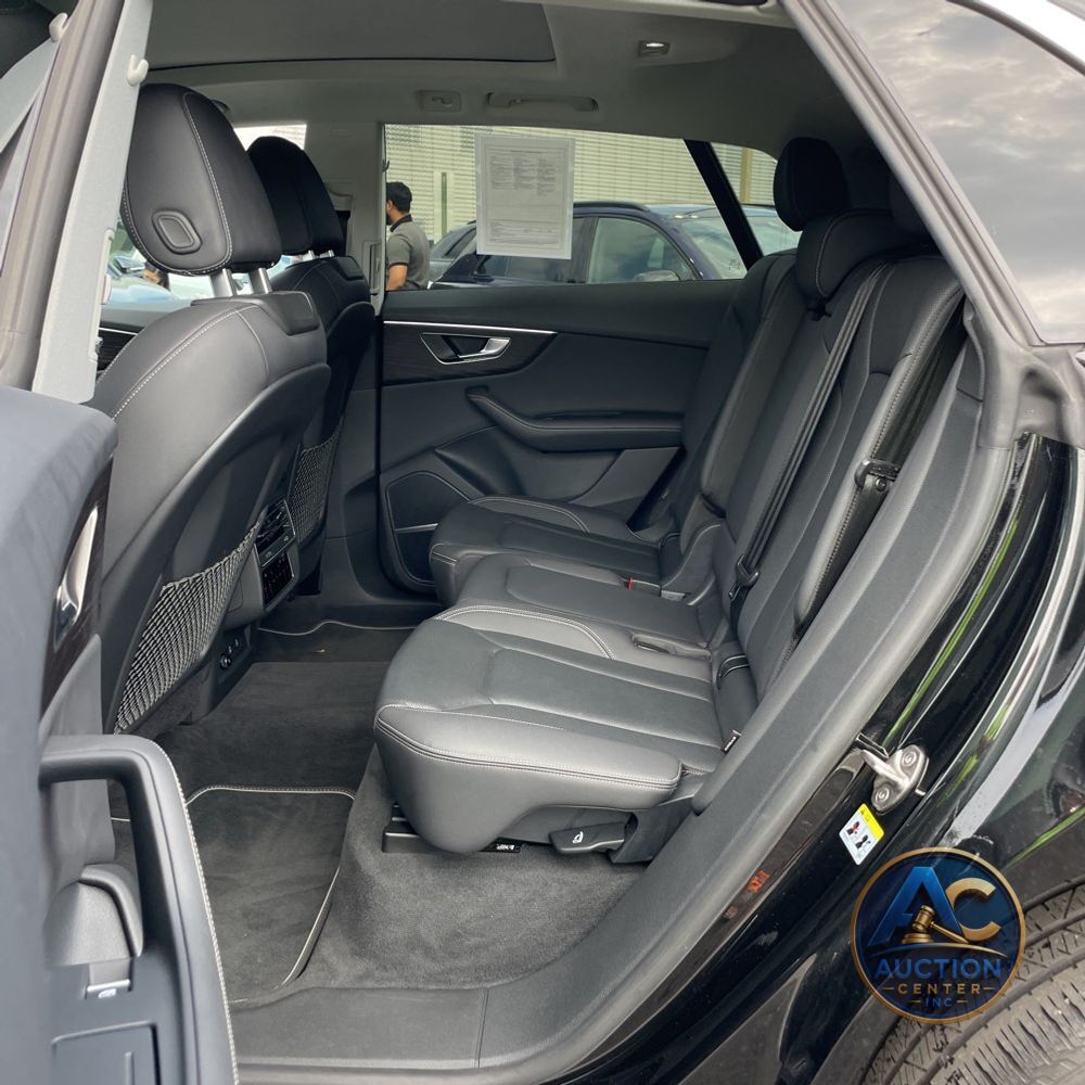 2023 Audi Q8 Premium Plus 55 TFSI