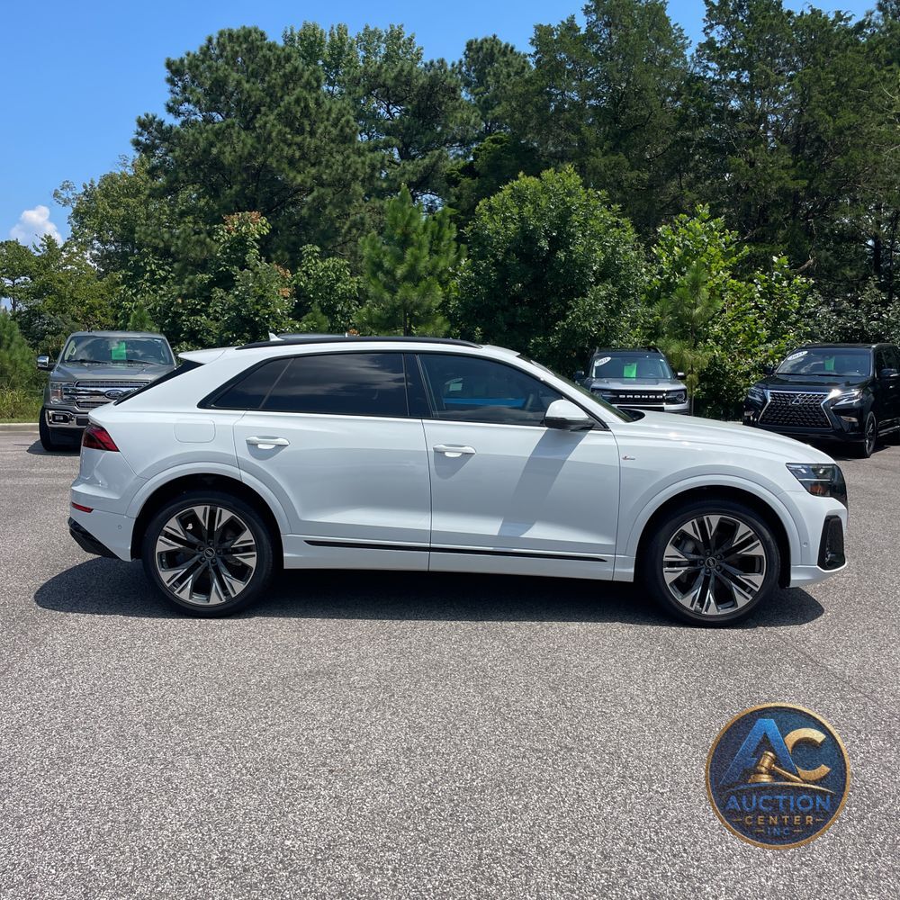2025 Audi Q8 Premium Plus 55