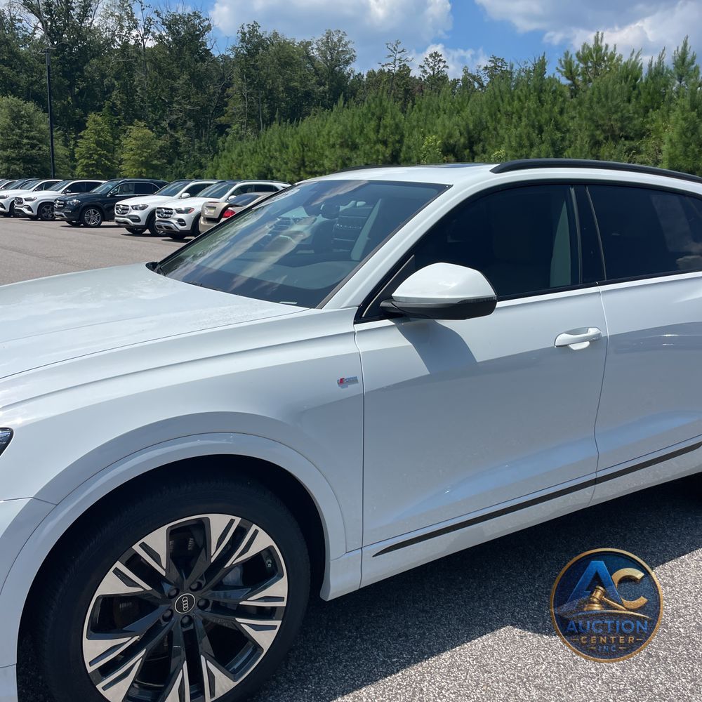 2025 Audi Q8 Premium Plus 55