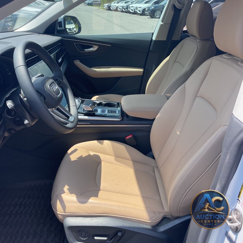 2025 Audi Q8 Premium Plus 55