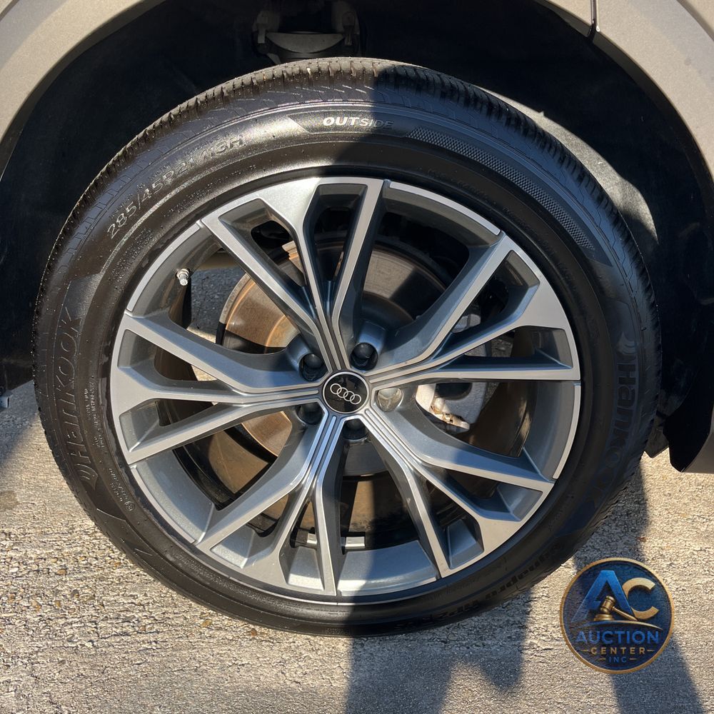 2023 Audi Q8 Premium Plus 55 TFSI