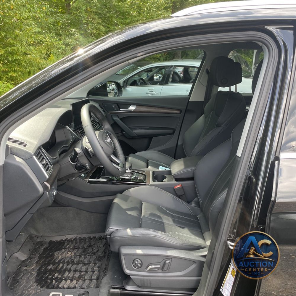 2025 Audi Q5 S-Line Prem 55 PHEV